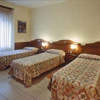 5 photo hotel ALBERGO PAVONE, Milan, Italy